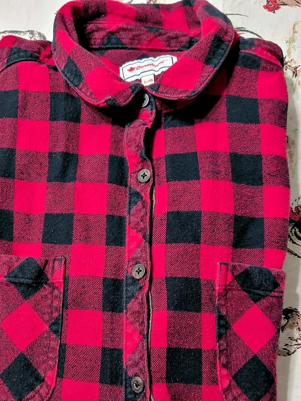 Canadiana CDF1000L1 Checkered Cotton Shirt in Red & Black Large Like New - Picture 5 of 7